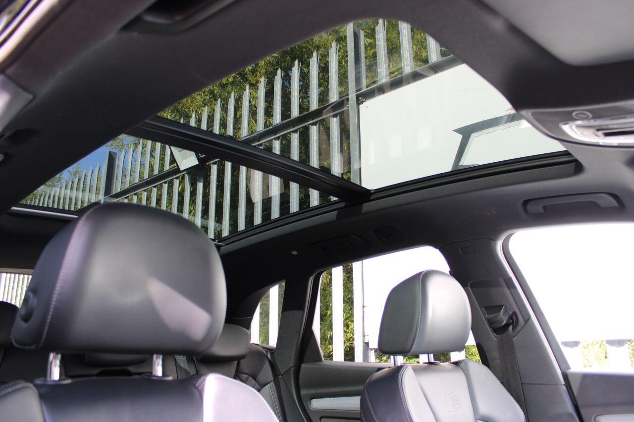 Audi SQ5 view 20