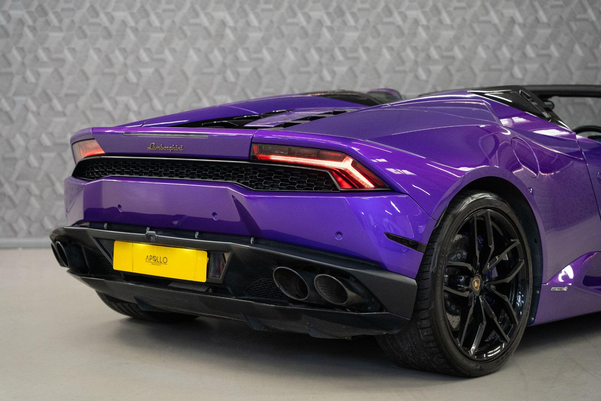 Lamborghini Huracan view 49
