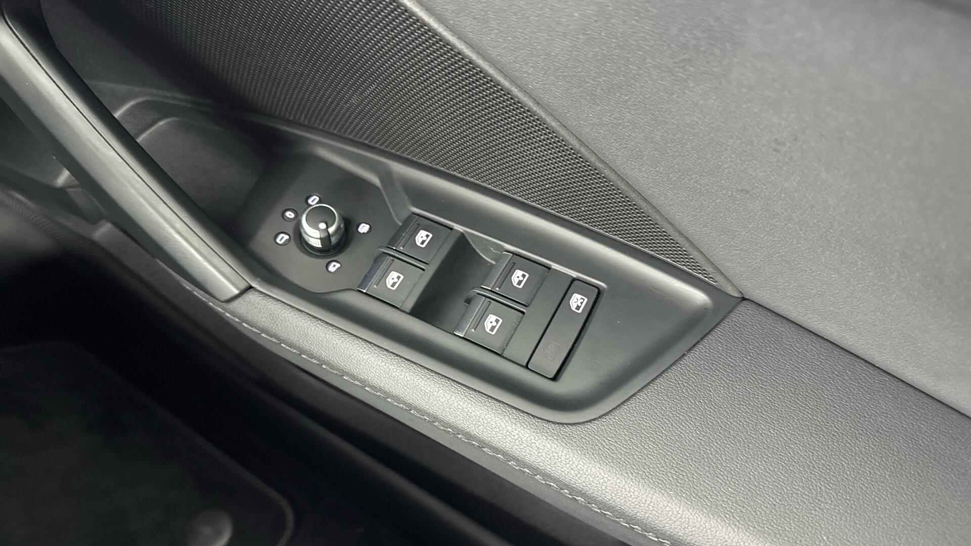 Audi A3 view 45