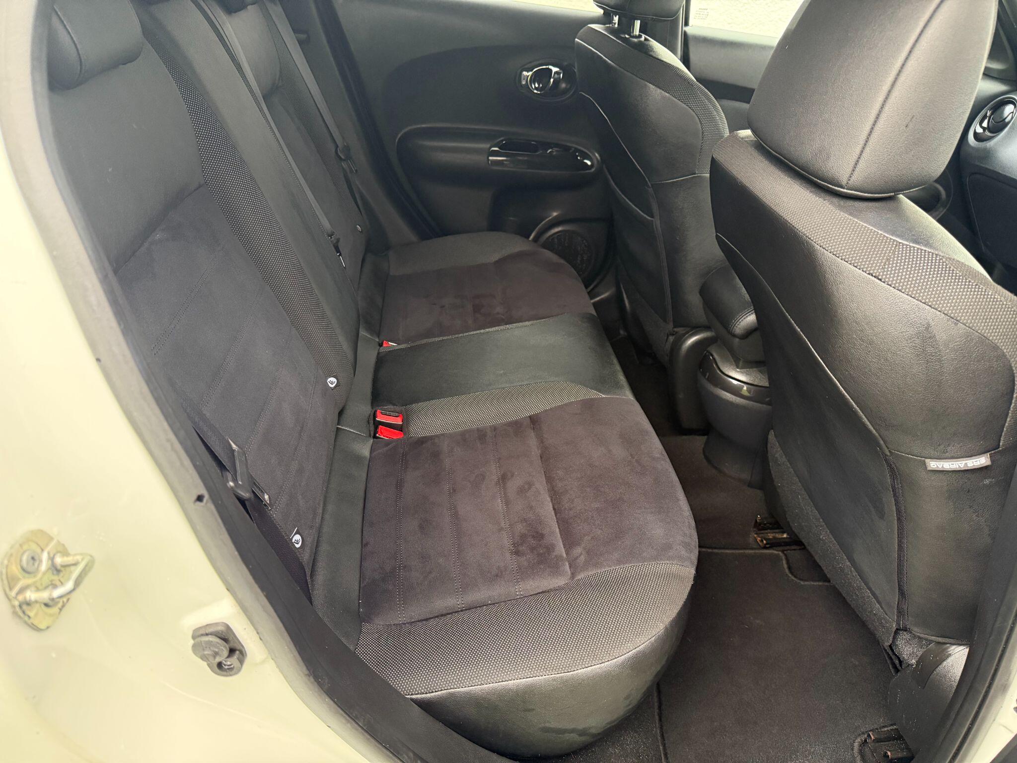2017 Nissan Juke image 19