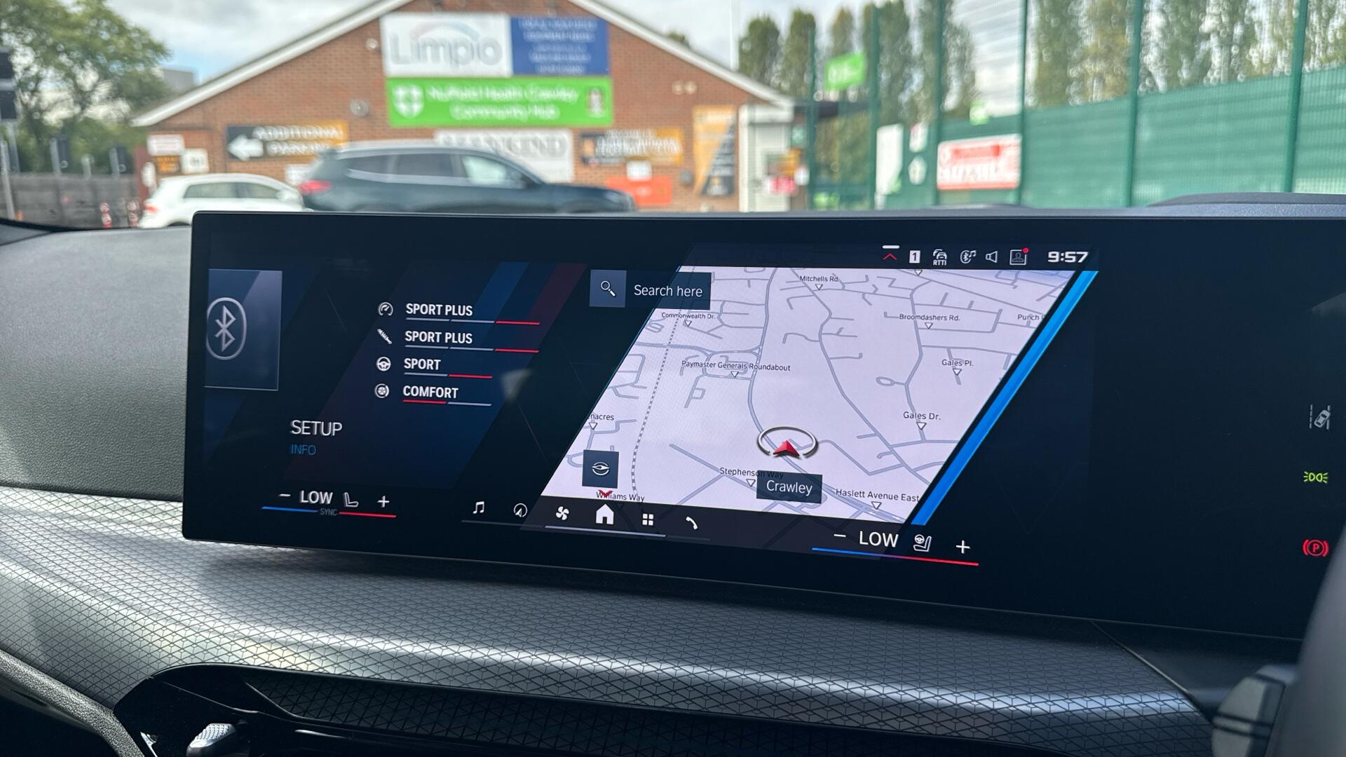 BMW M4 view 8