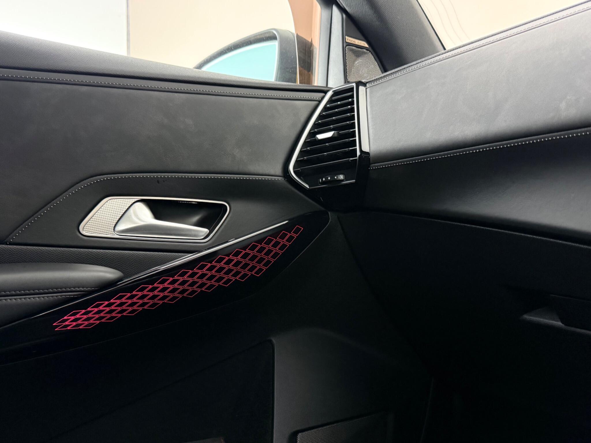 DS Automobiles DS 7 Crossback view 20