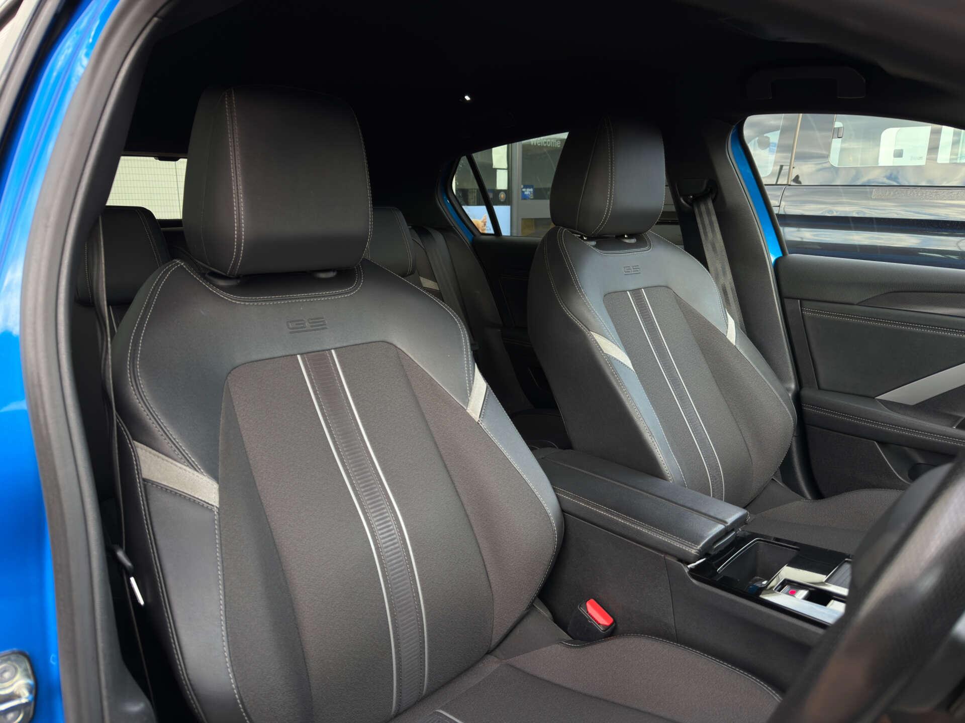 Vauxhall Astra view 15