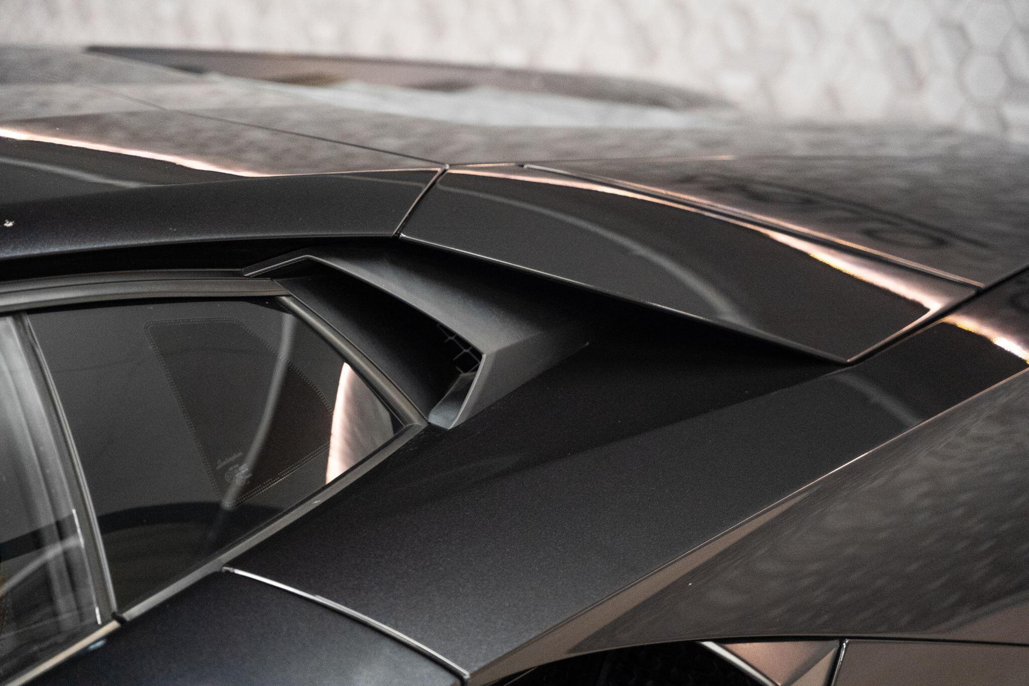 Lamborghini Aventador view 44
