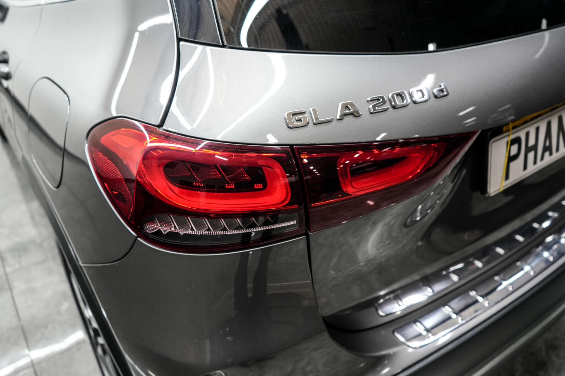 Mercedes-Benz Gla view 10