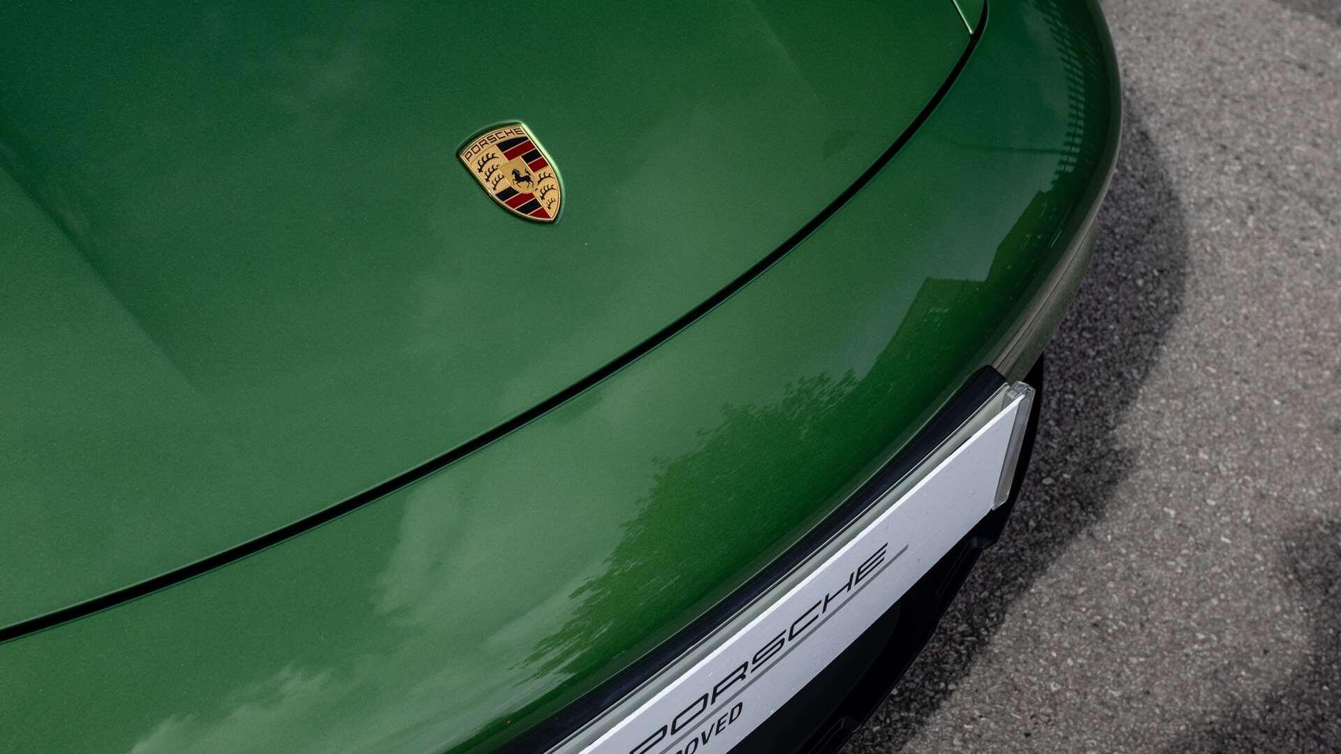 Porsche Taycan view 11