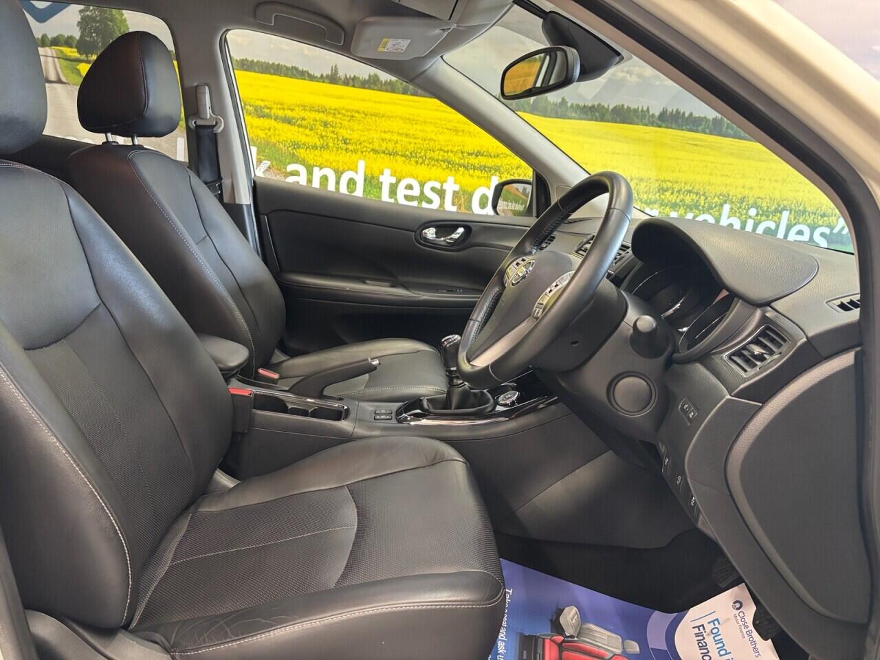 Nissan Pulsar view 11