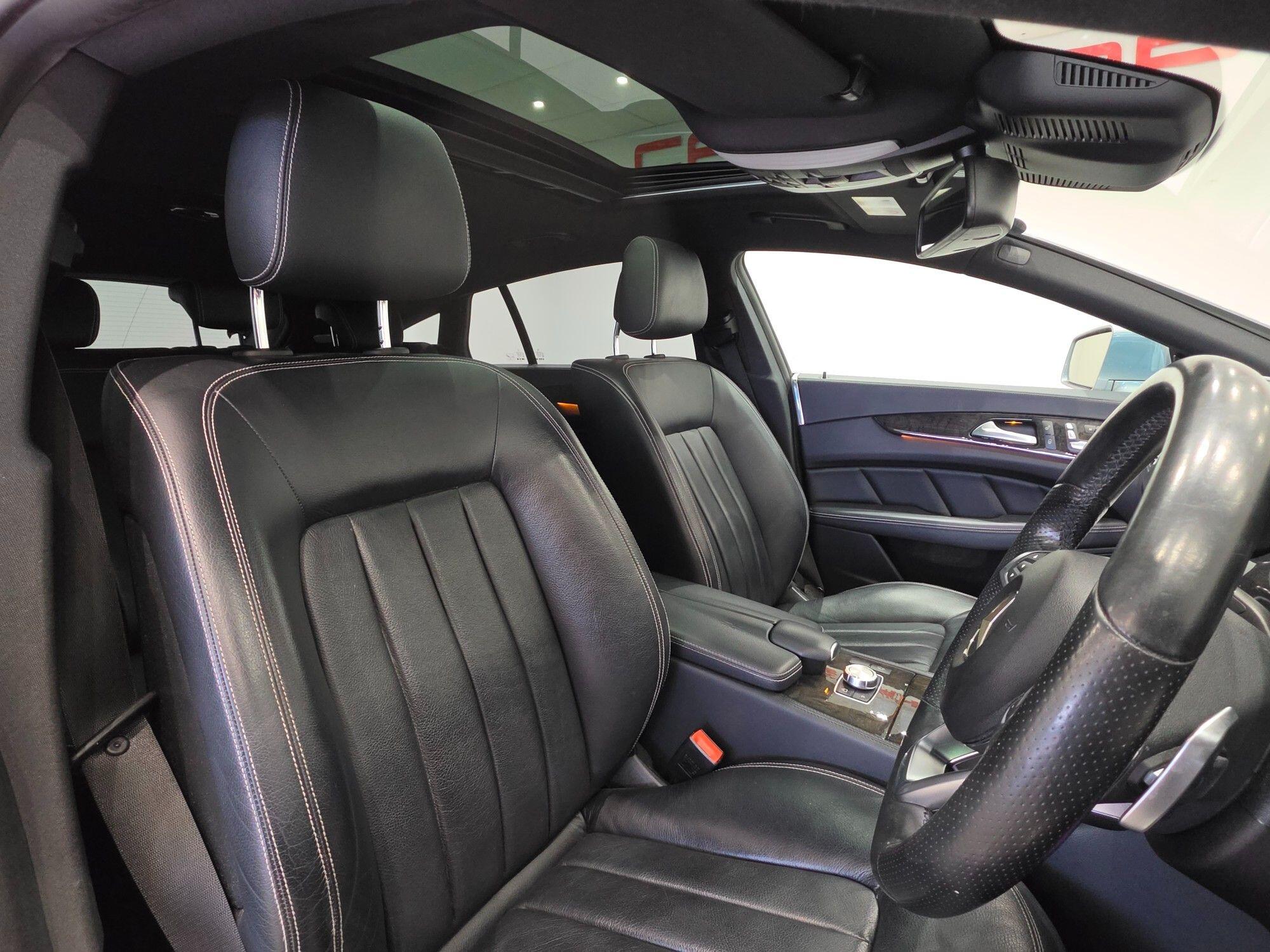 Mercedes-Benz CLS view 91