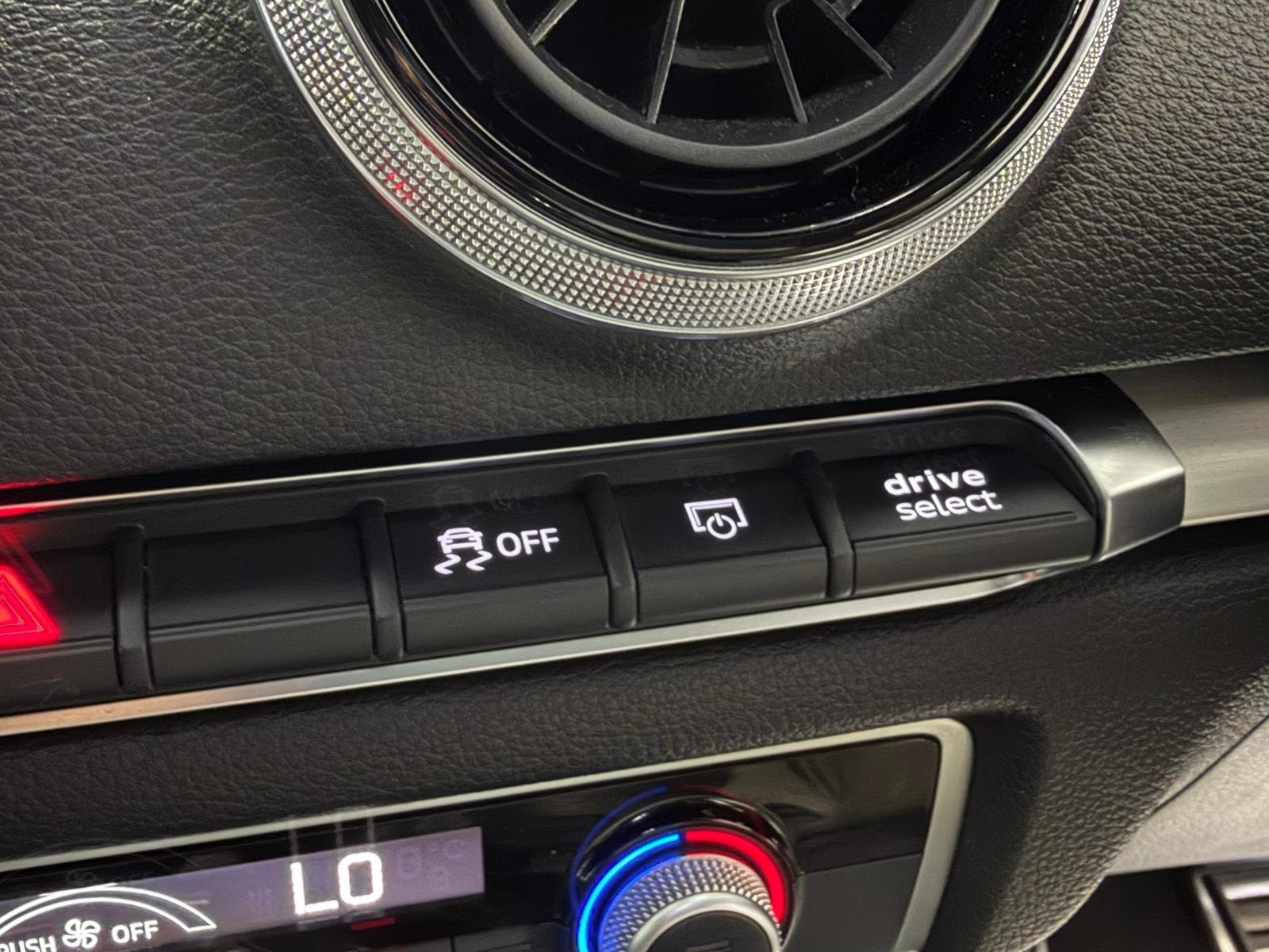 Audi A3 view 34
