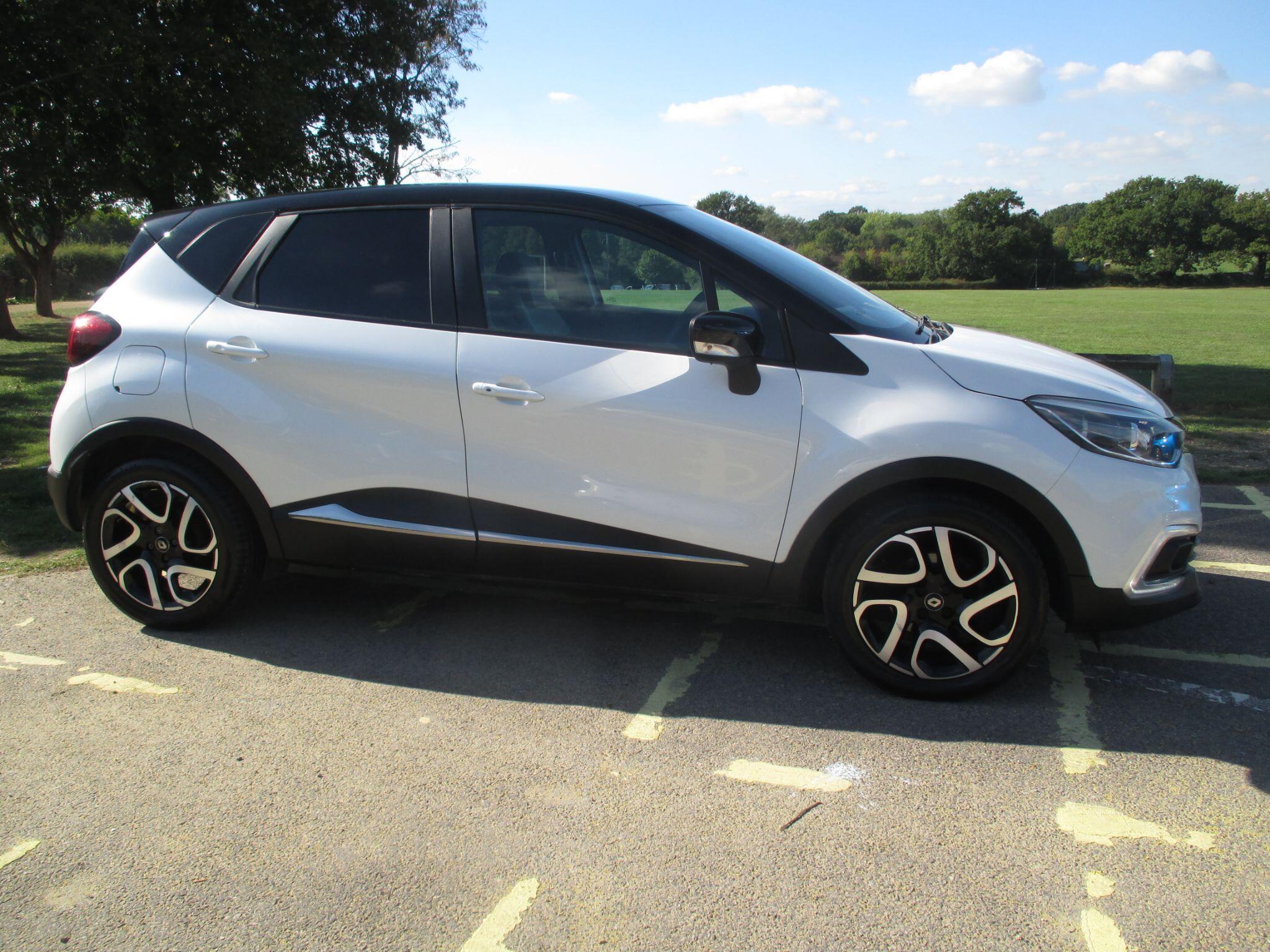Renault Captur view 5