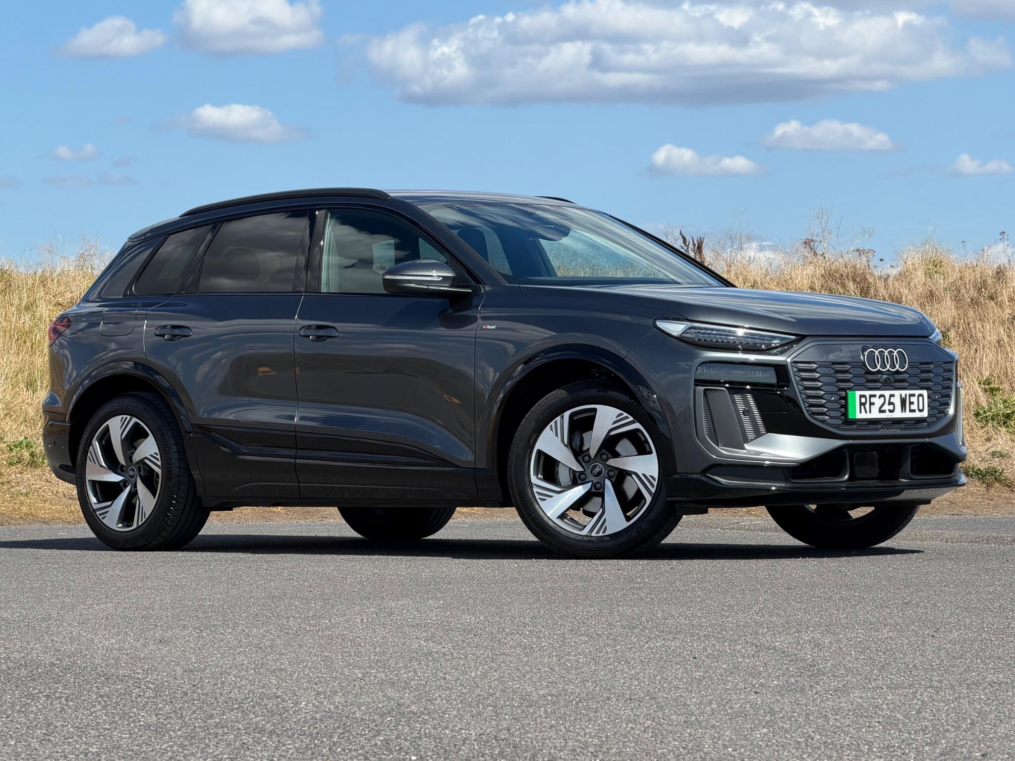 Audi E-Tron view 39