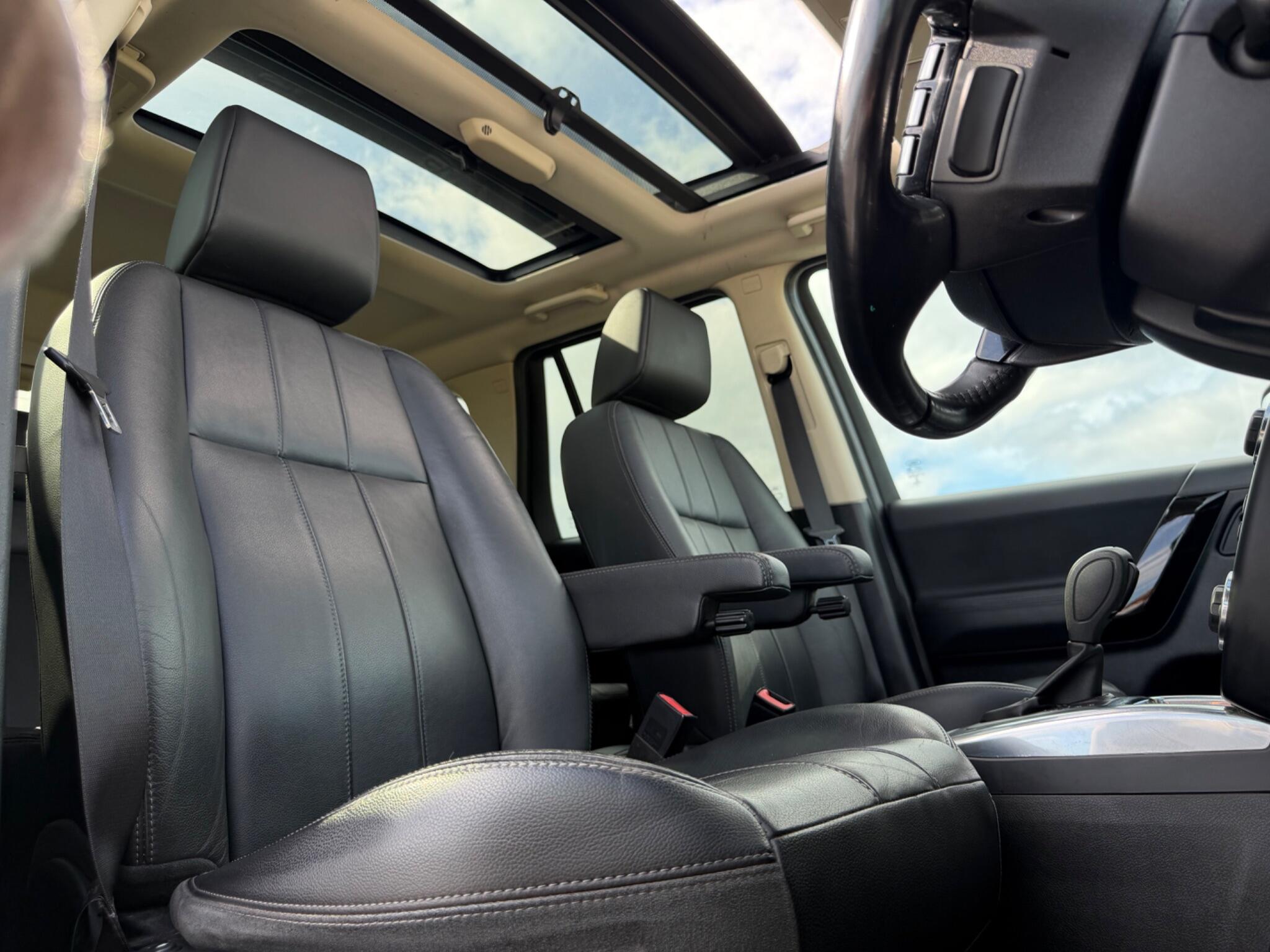 Land Rover Freelander view 50