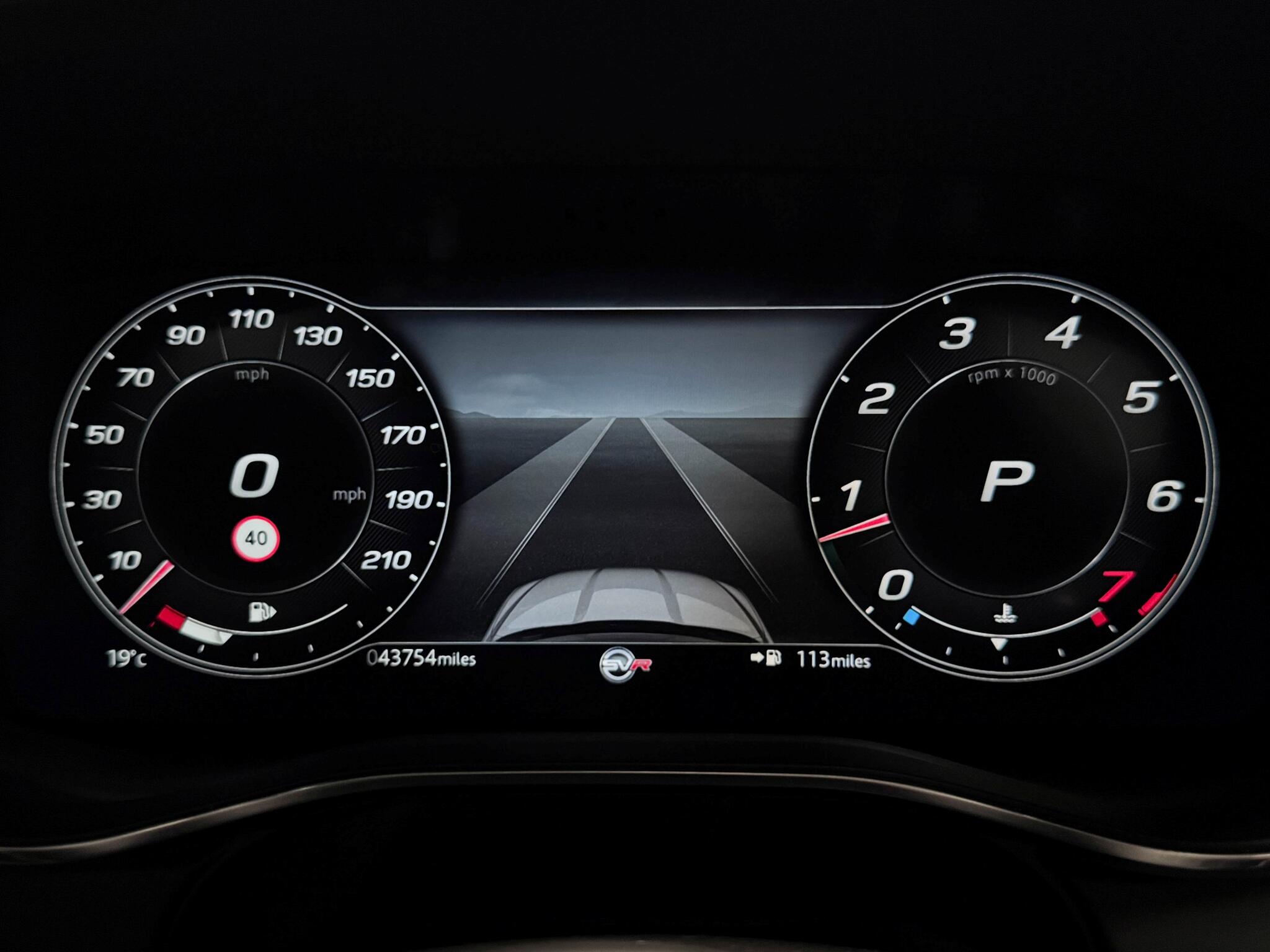 Jaguar F-Pace view 36