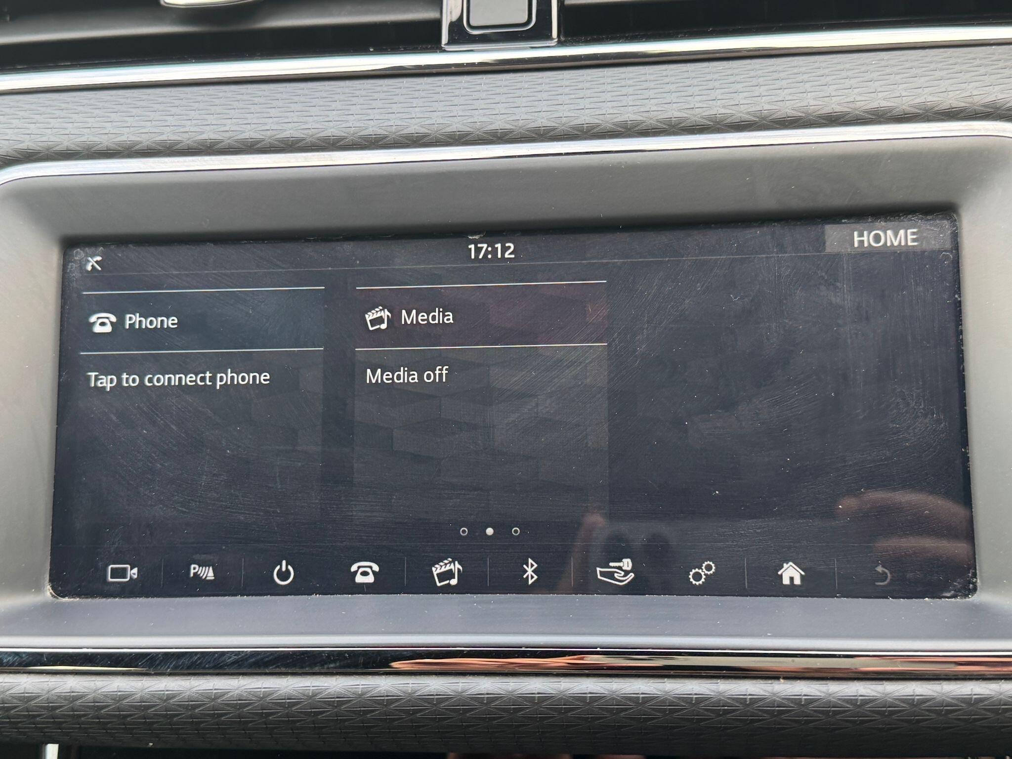 Land Rover Range Rover Evoque view 25