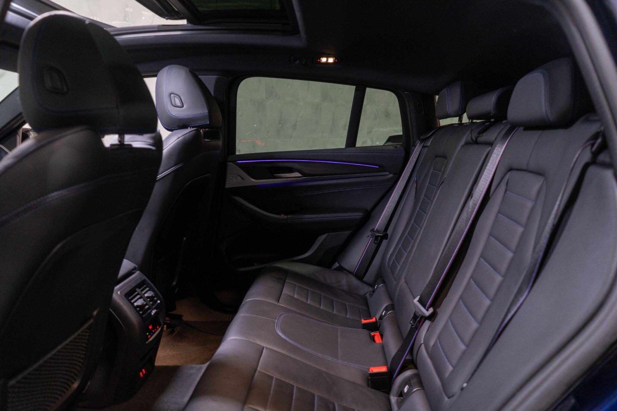 BMW X4 view 15