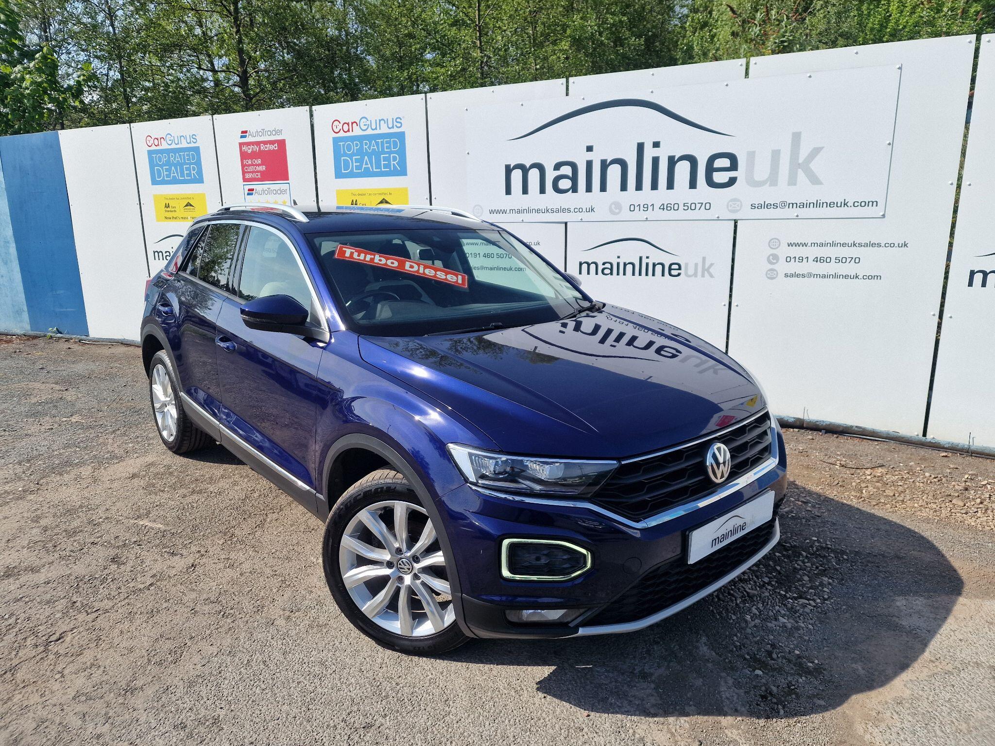 Volkswagen T-Roc view 8