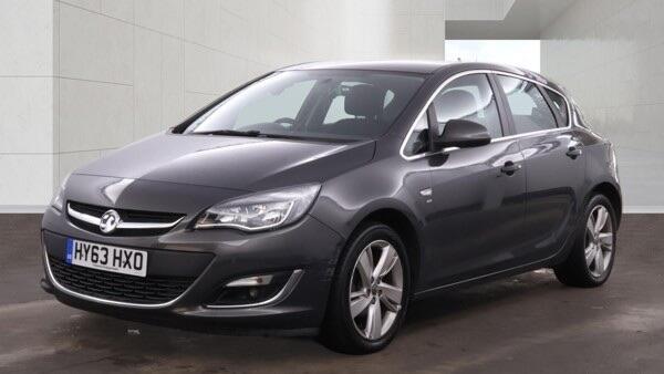 Vauxhall Astra view 2