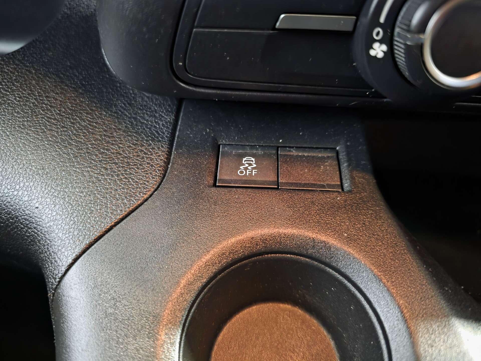 Peugeot Rifter view 27