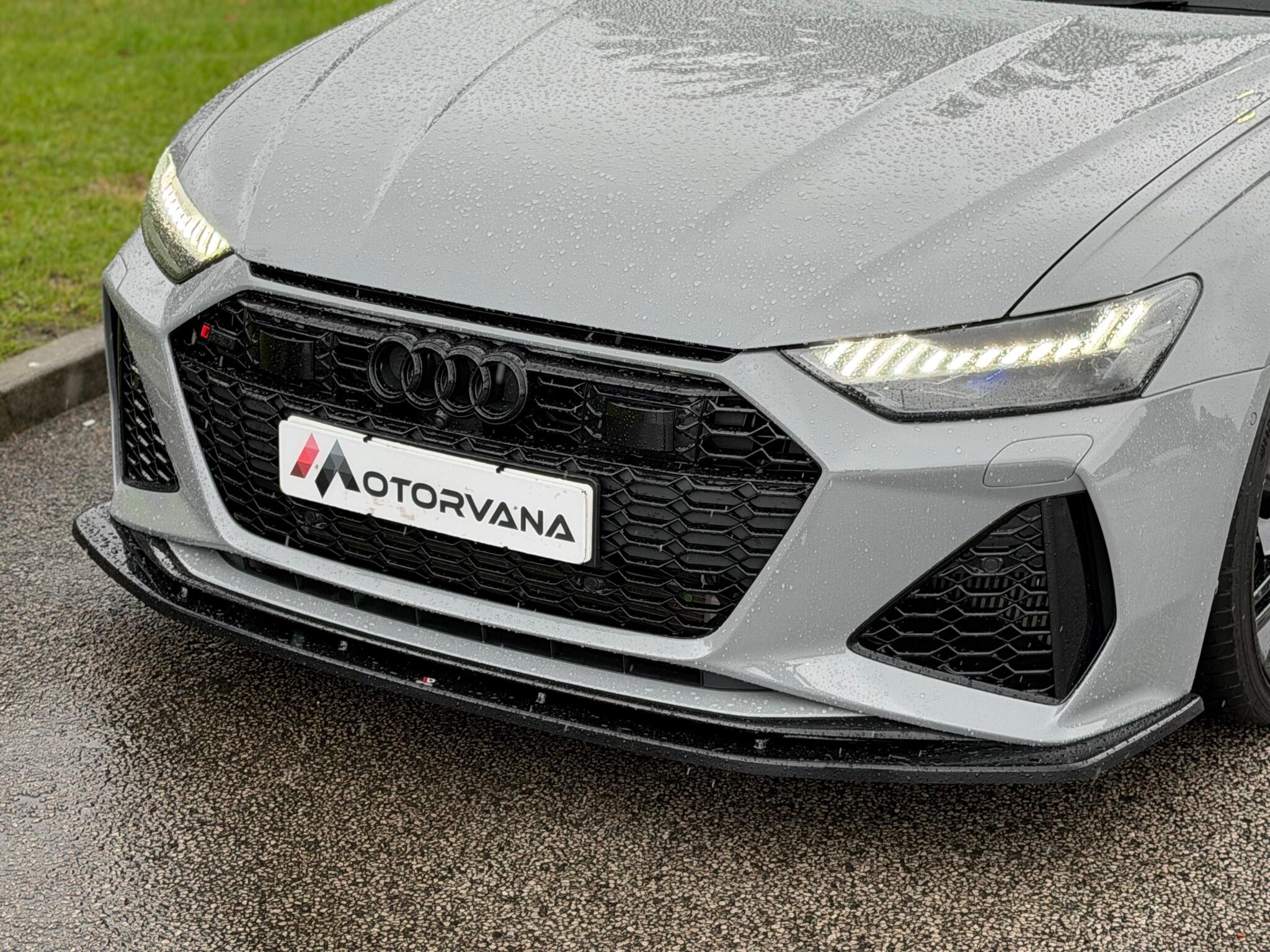 Audi RS6 view 60