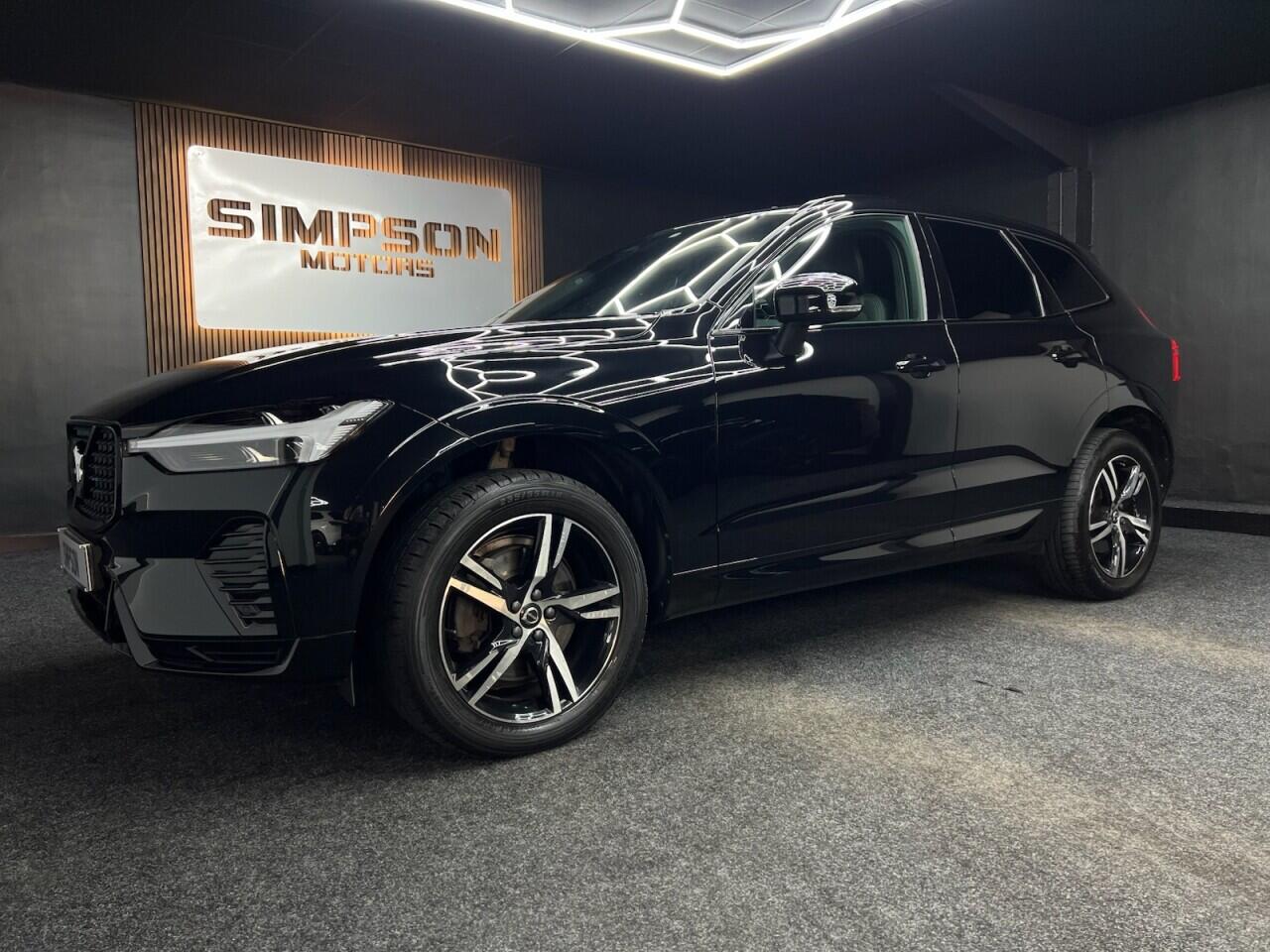 Volvo XC60 view 3