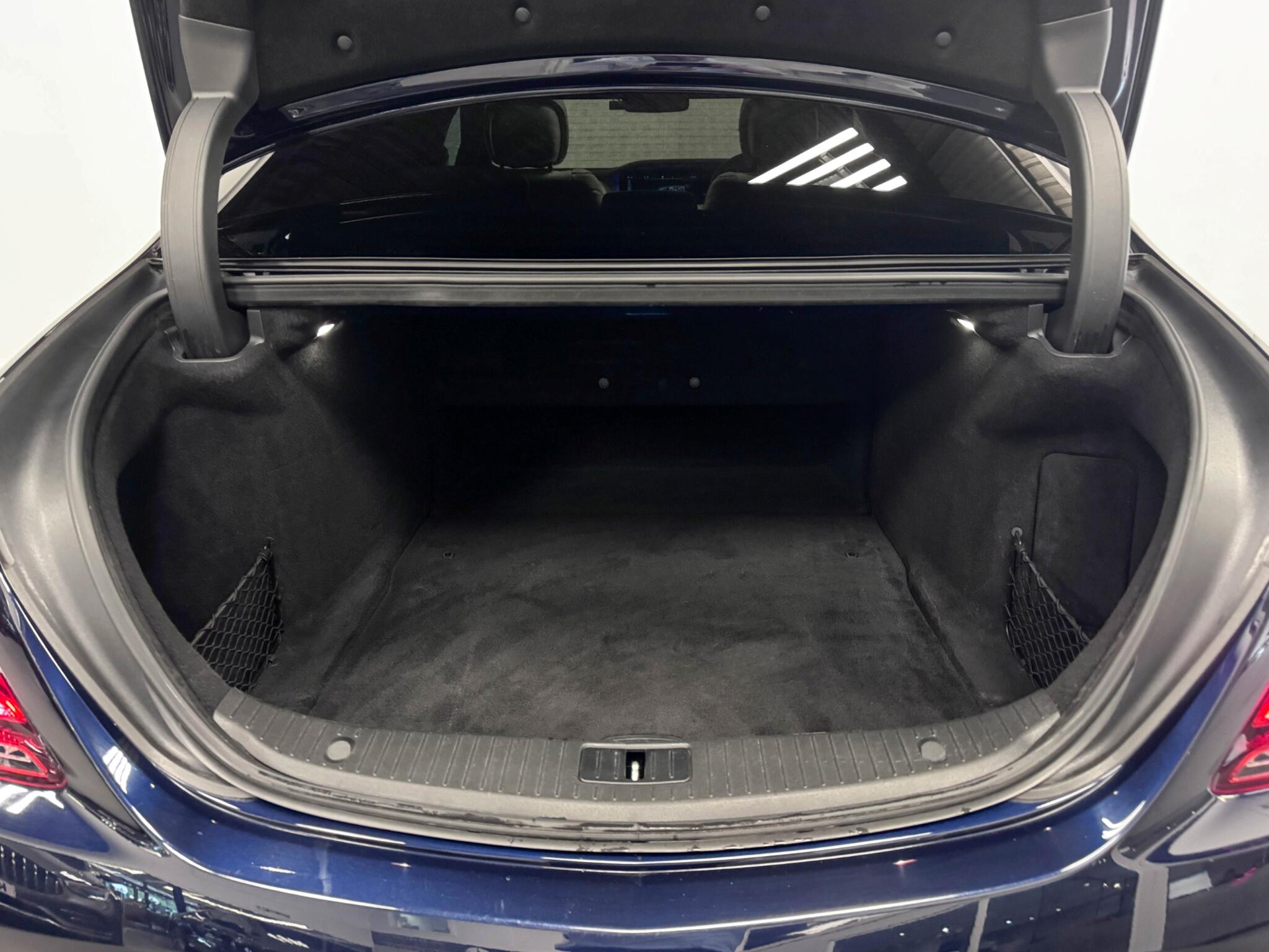 Mercedes-Benz S Class view 7