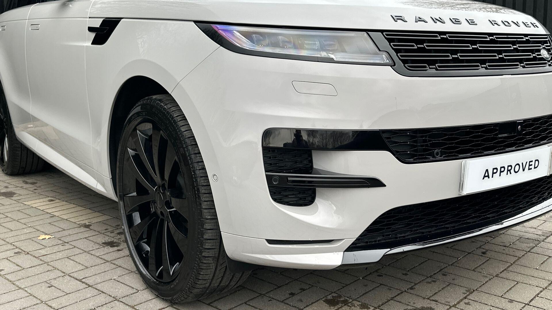 Land Rover Range Rover Sport view 41