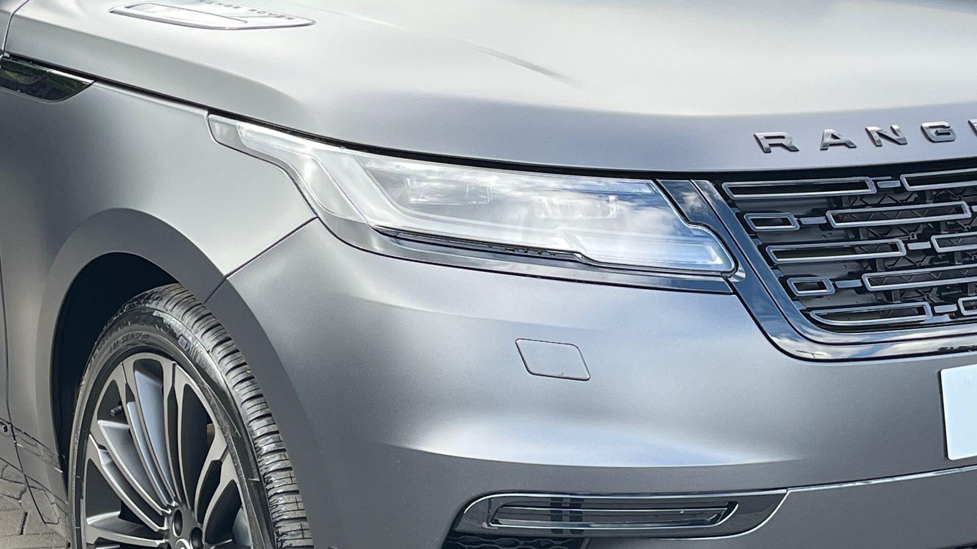 Land Rover Range Rover Velar view 10