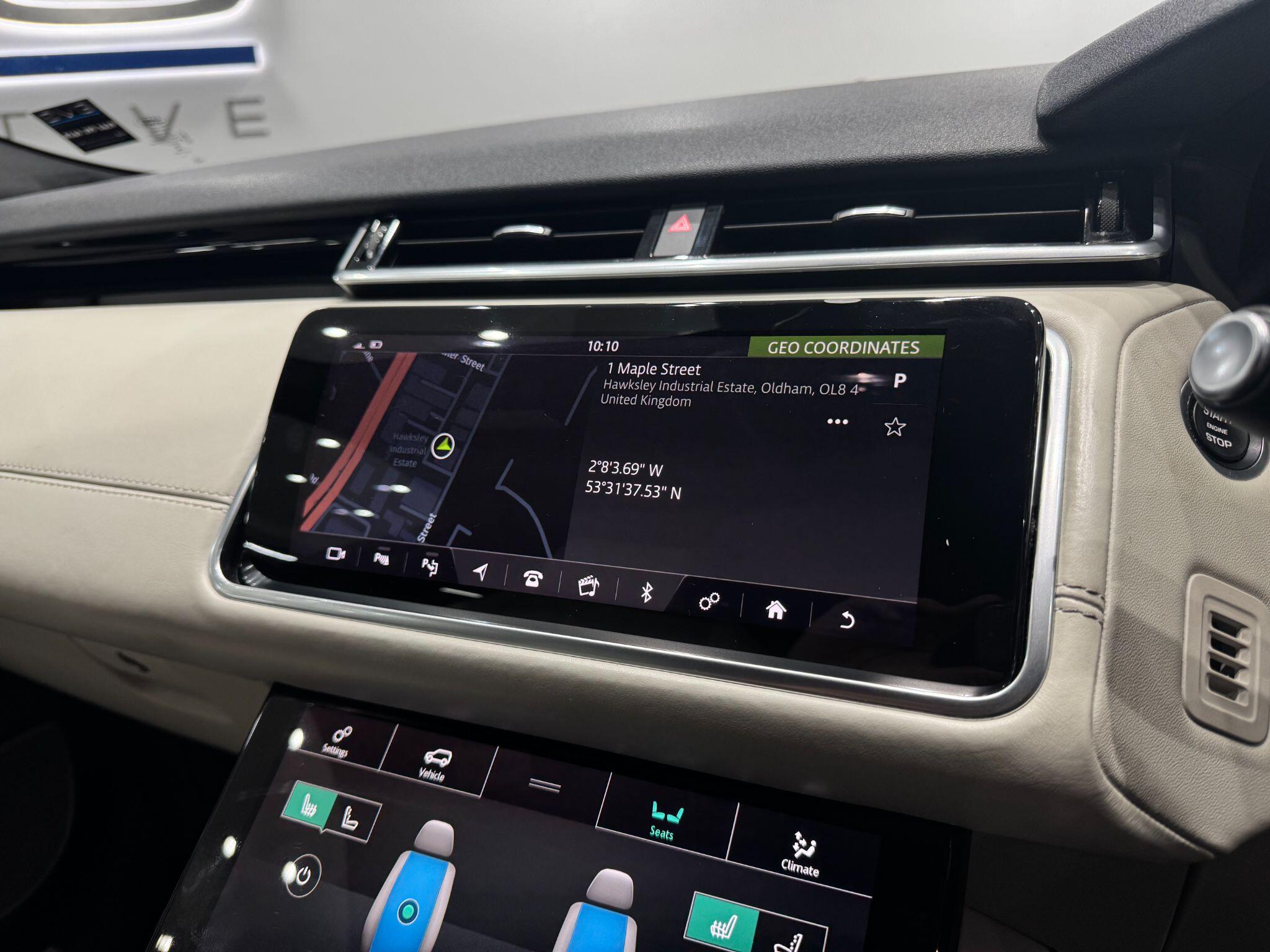 Land Rover Range Rover Velar view 25