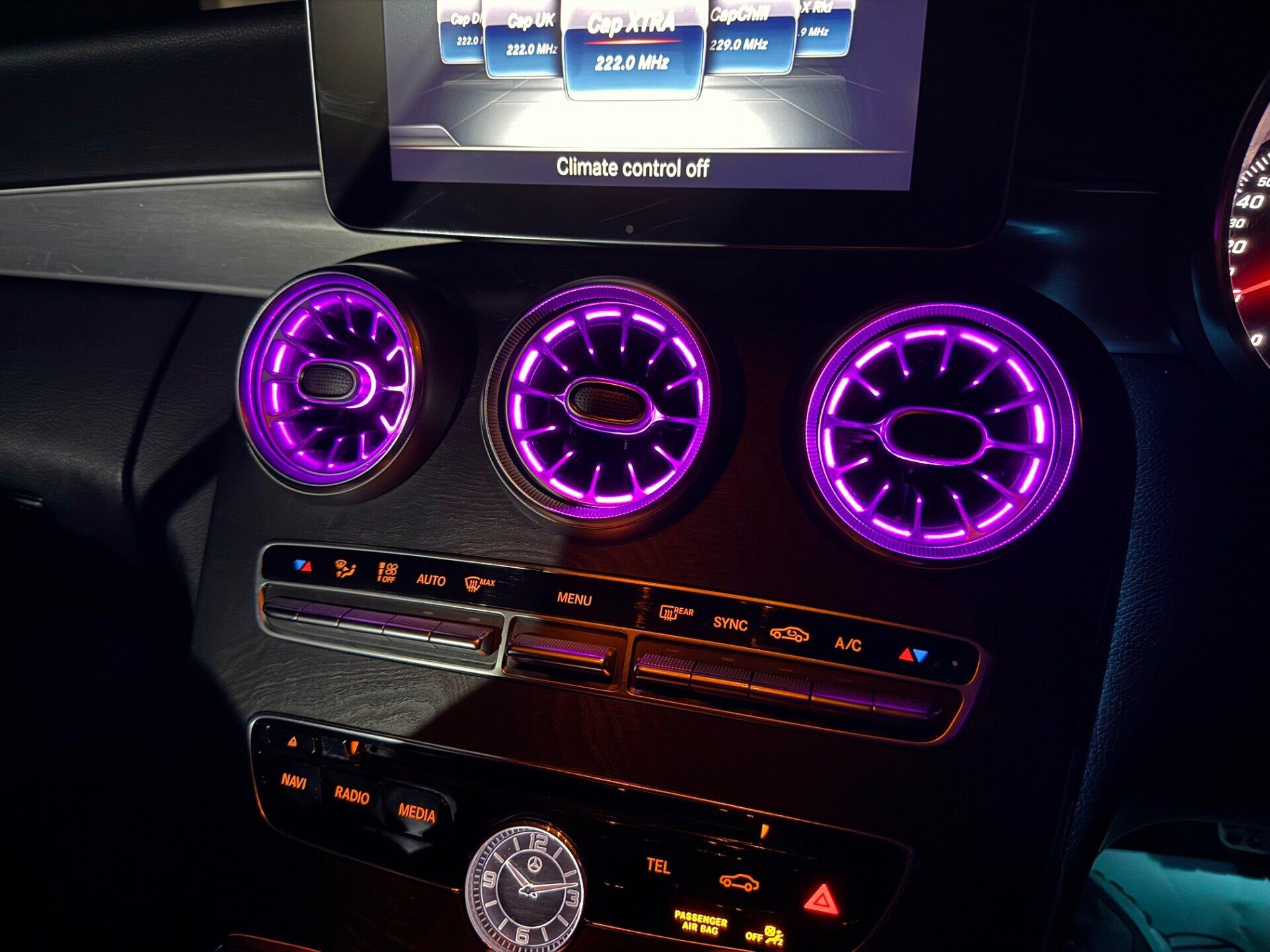 Mercedes-Benz C-Class view 76