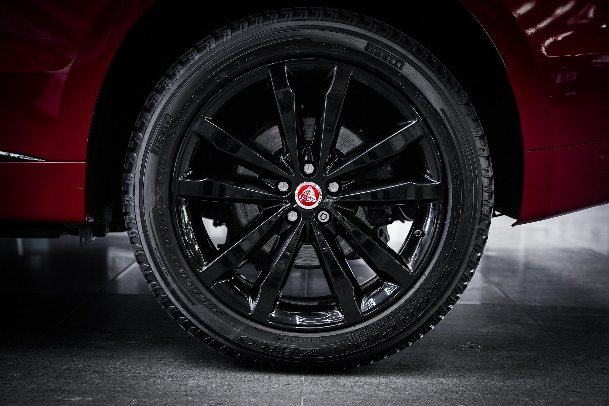 Jaguar F-Pace view 28