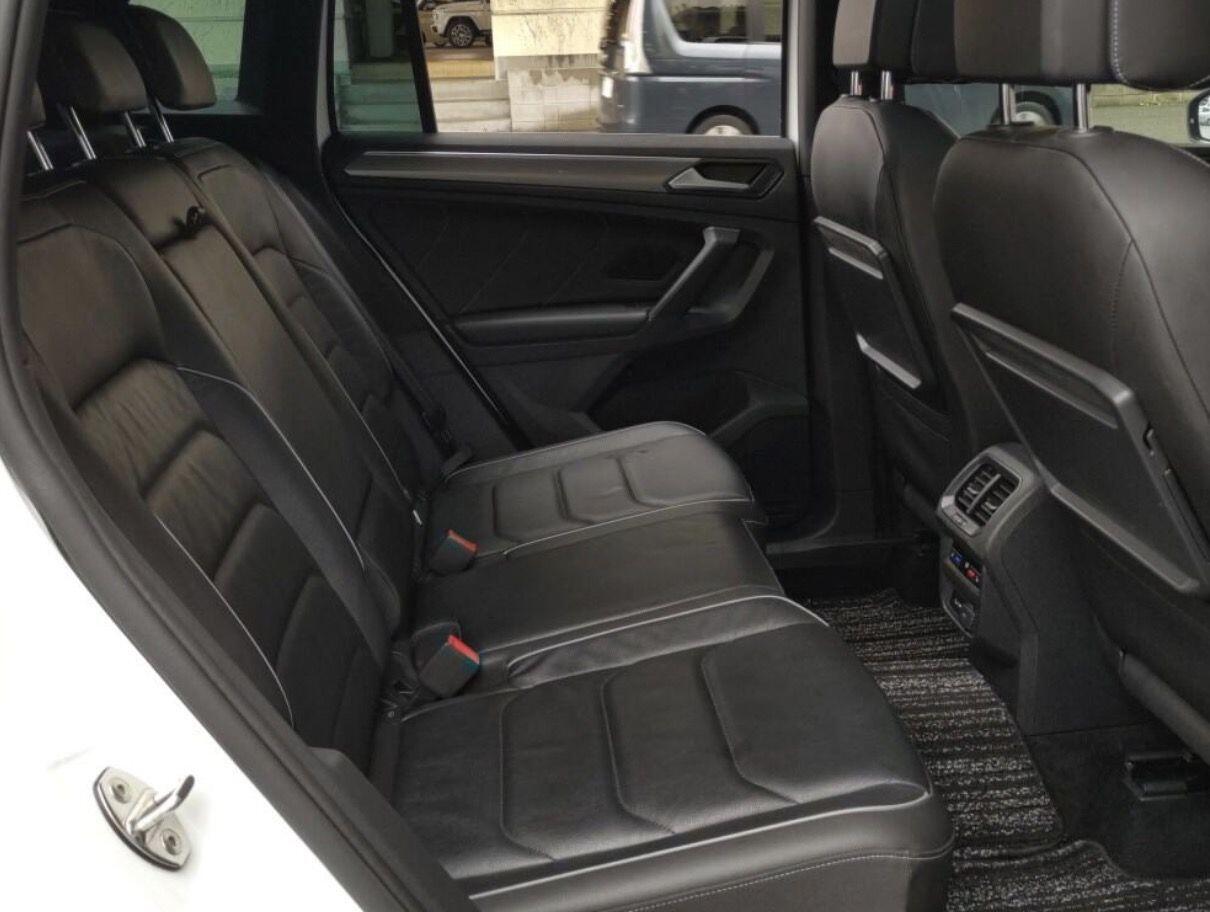 Volkswagen Tiguan view 5
