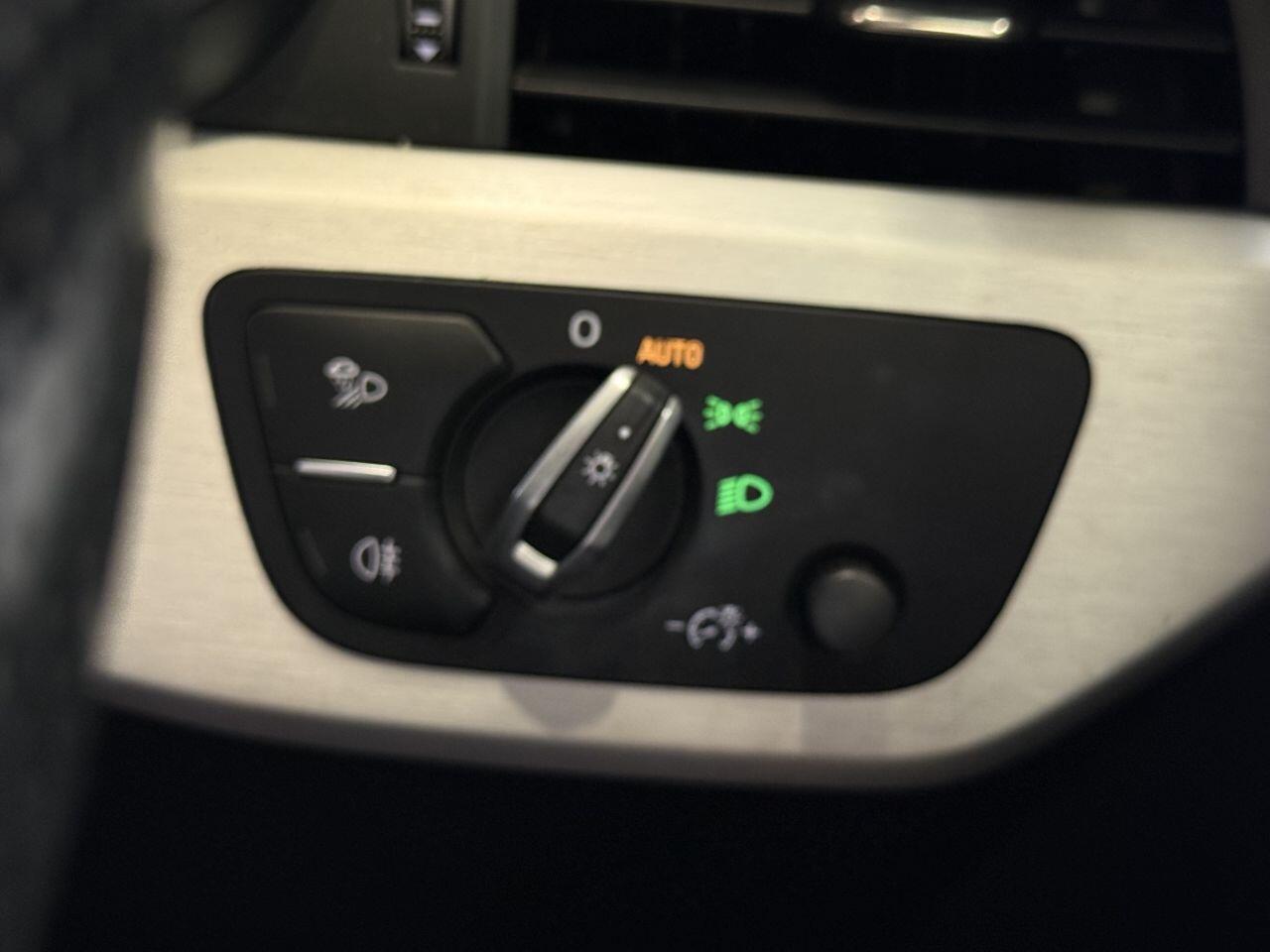 Audi A4 view 42