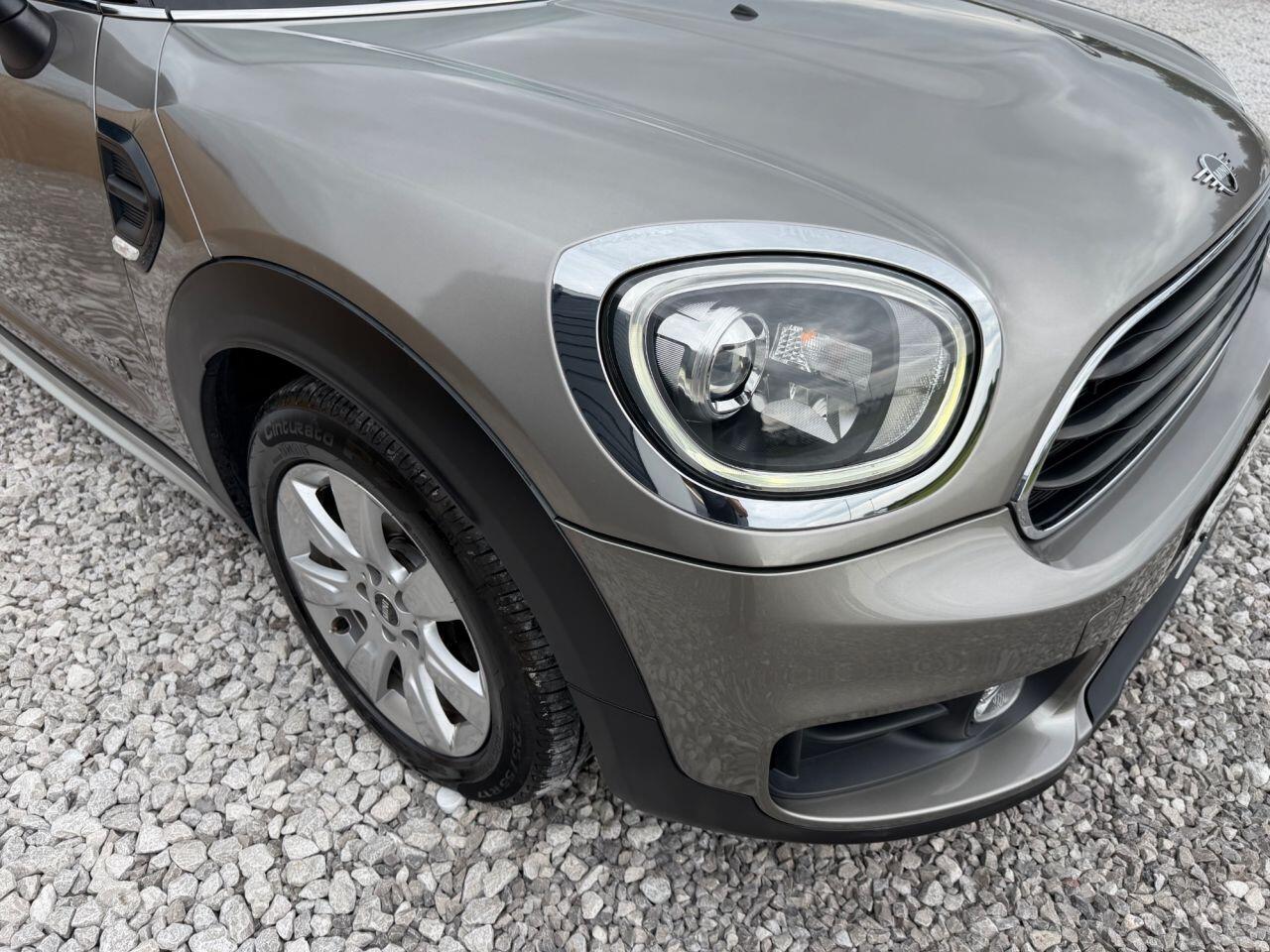 Mini Countryman view 8