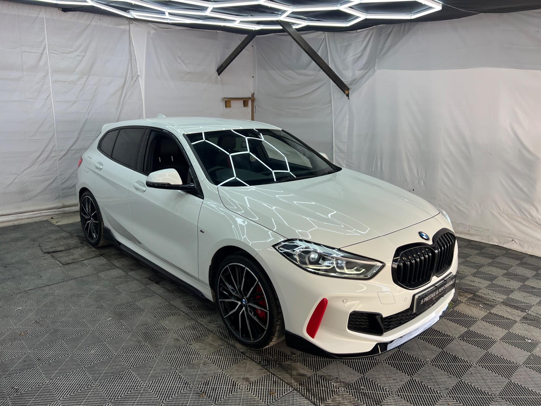 BMW 1 Series view 5