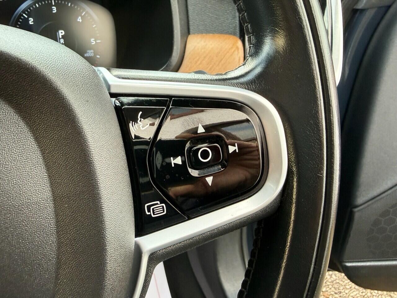 Volvo V90 view 36