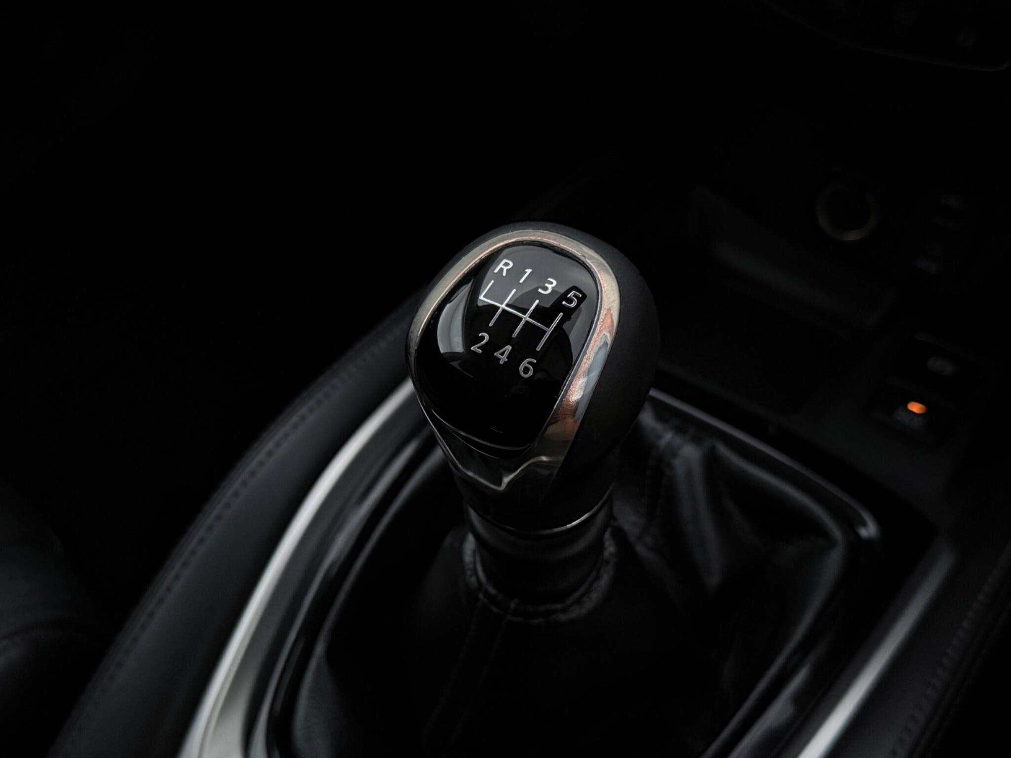 Nissan X-Trail view 17