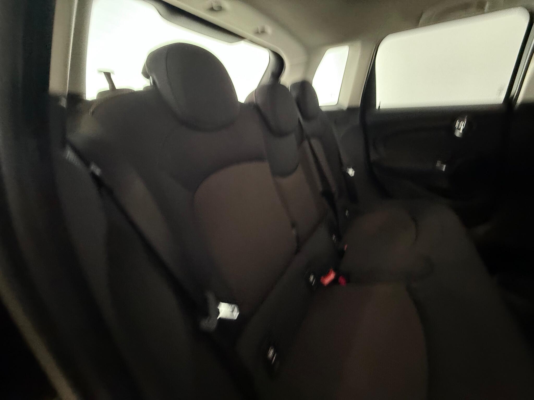 Mini Hatch view 29
