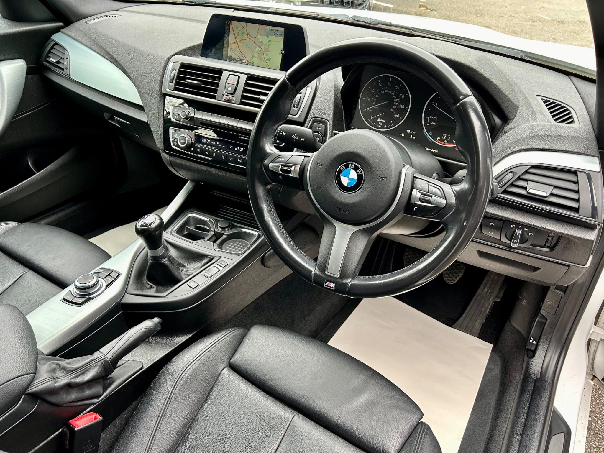 BMW 1 Series view 28