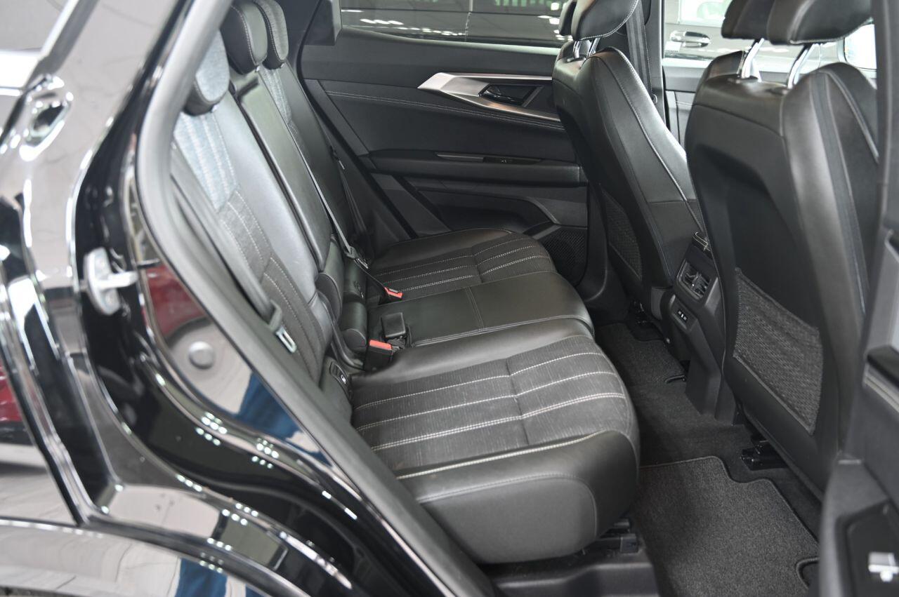 Renault Austral view 17