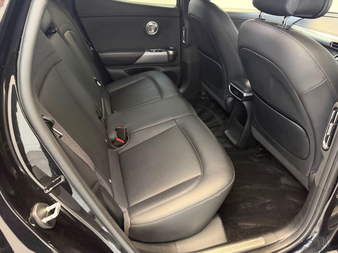 Genesis GV60 view 16