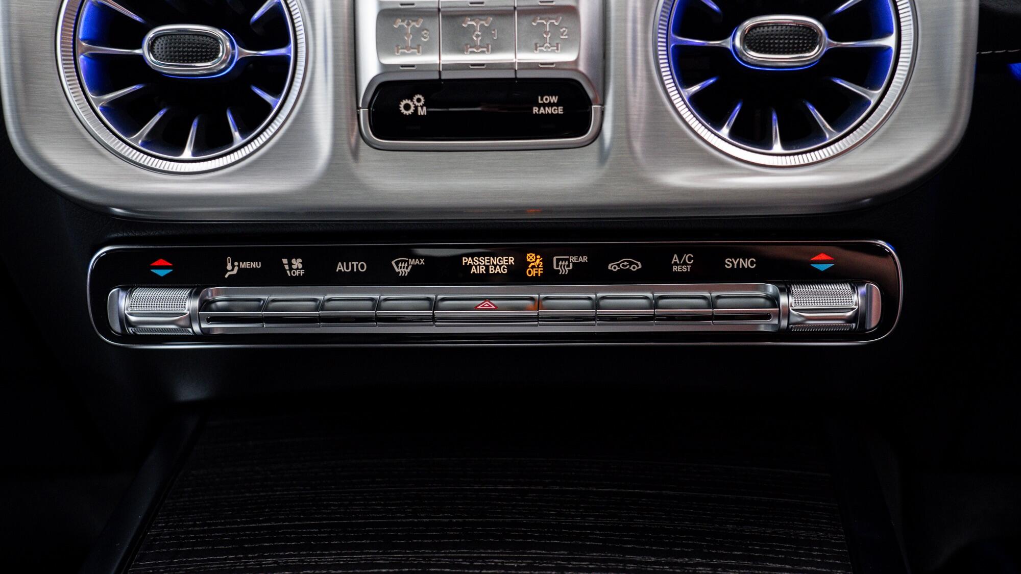 Mercedes-Benz G-Class view 55