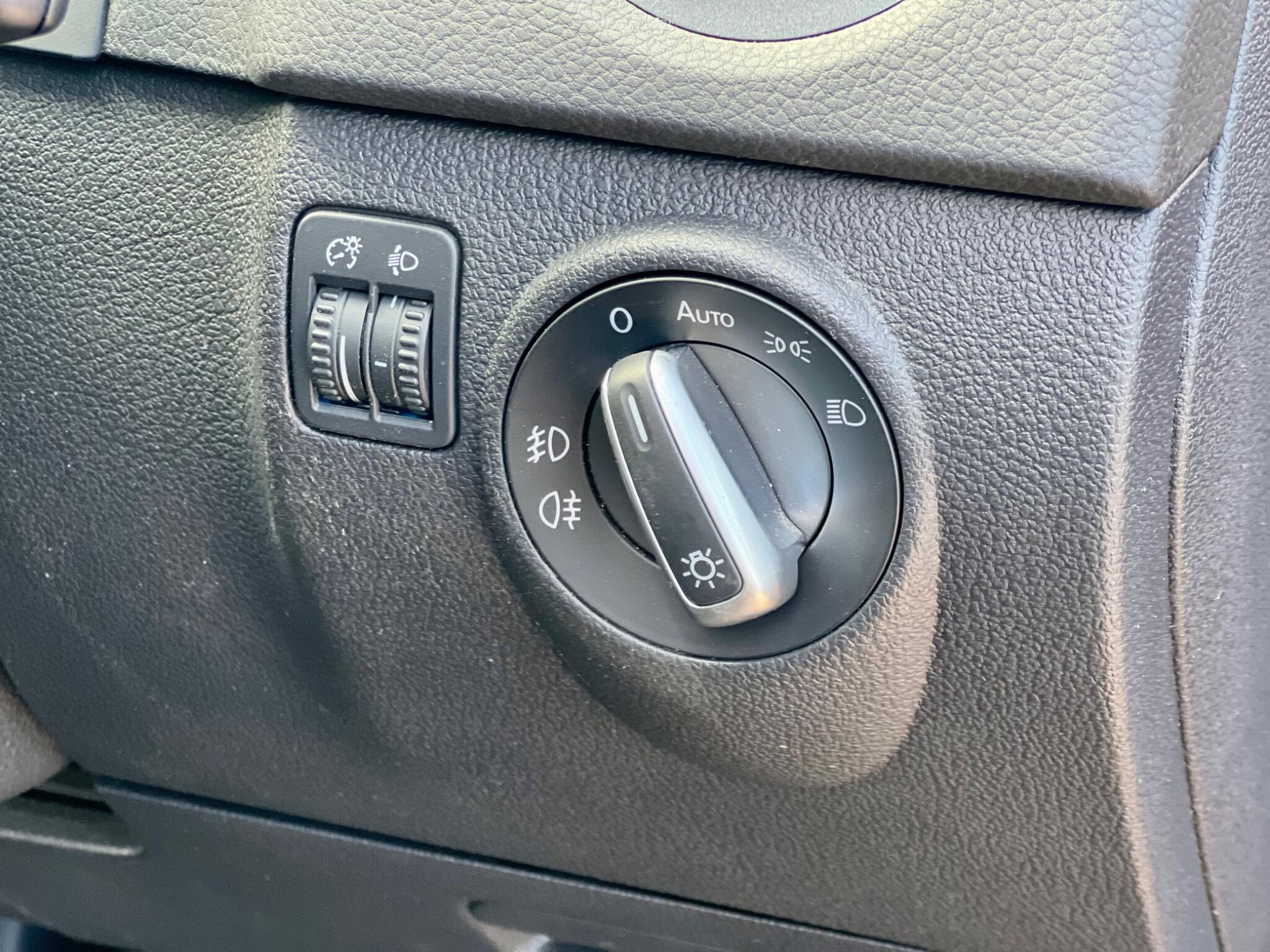 Volkswagen Tiguan view 50