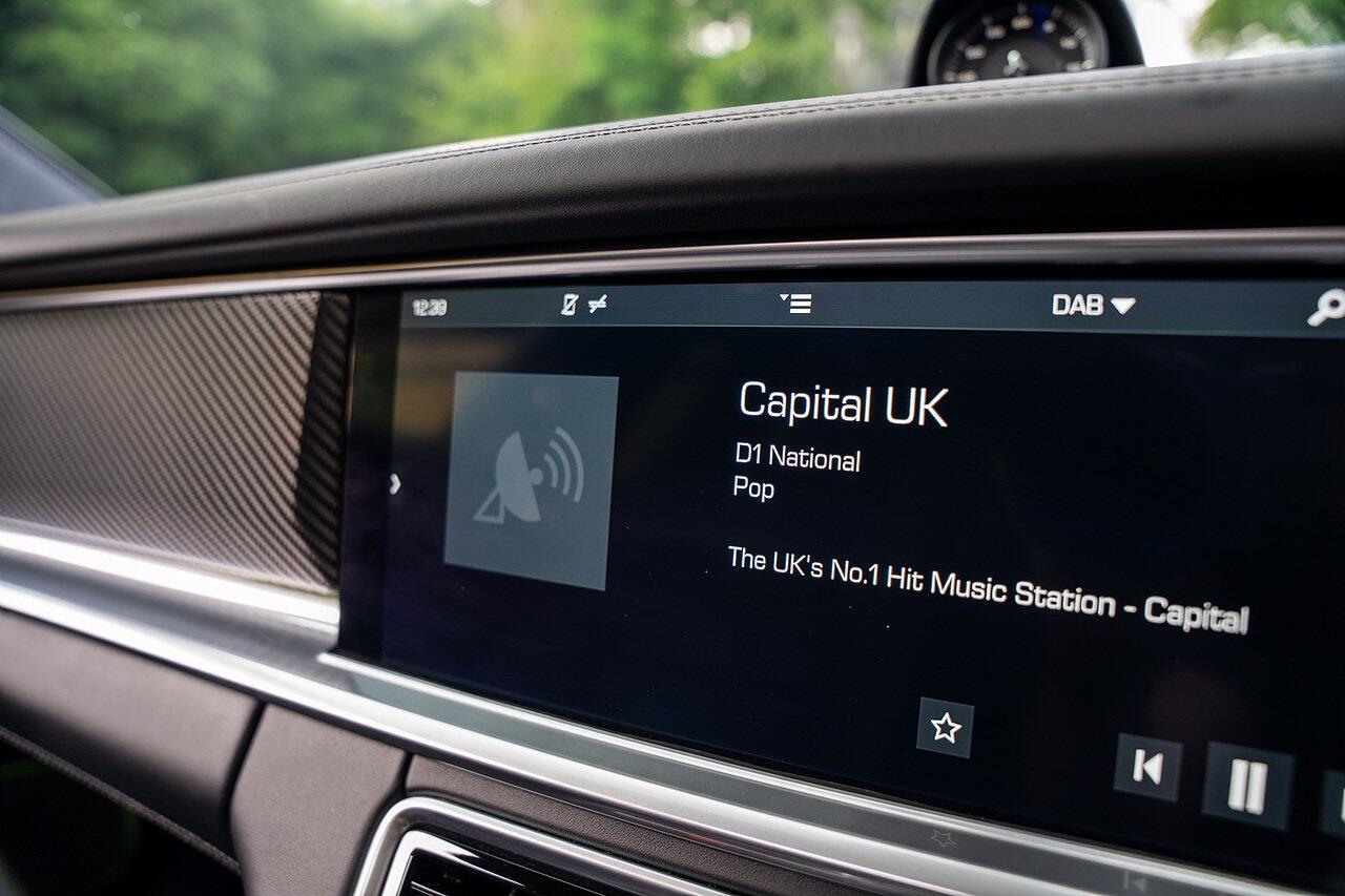 Porsche Panamera view 81