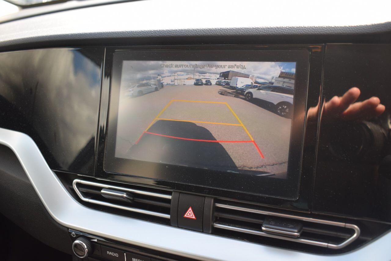 Kia Niro view 2