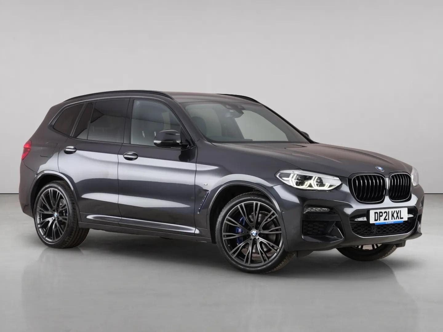 BMW X3 view 8