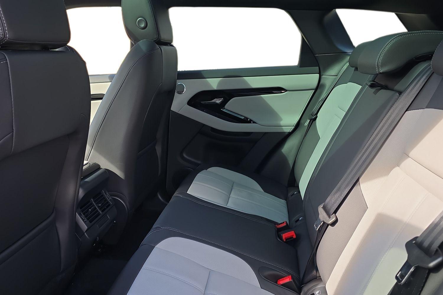 Land Rover Range Rover Evoque view 4