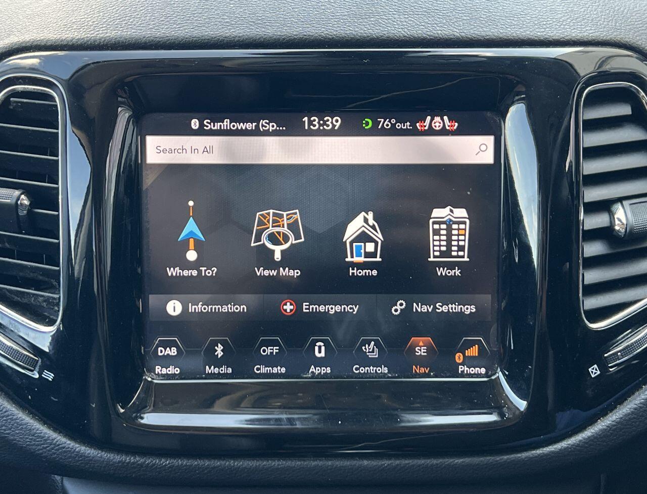 Jeep Compass view 39
