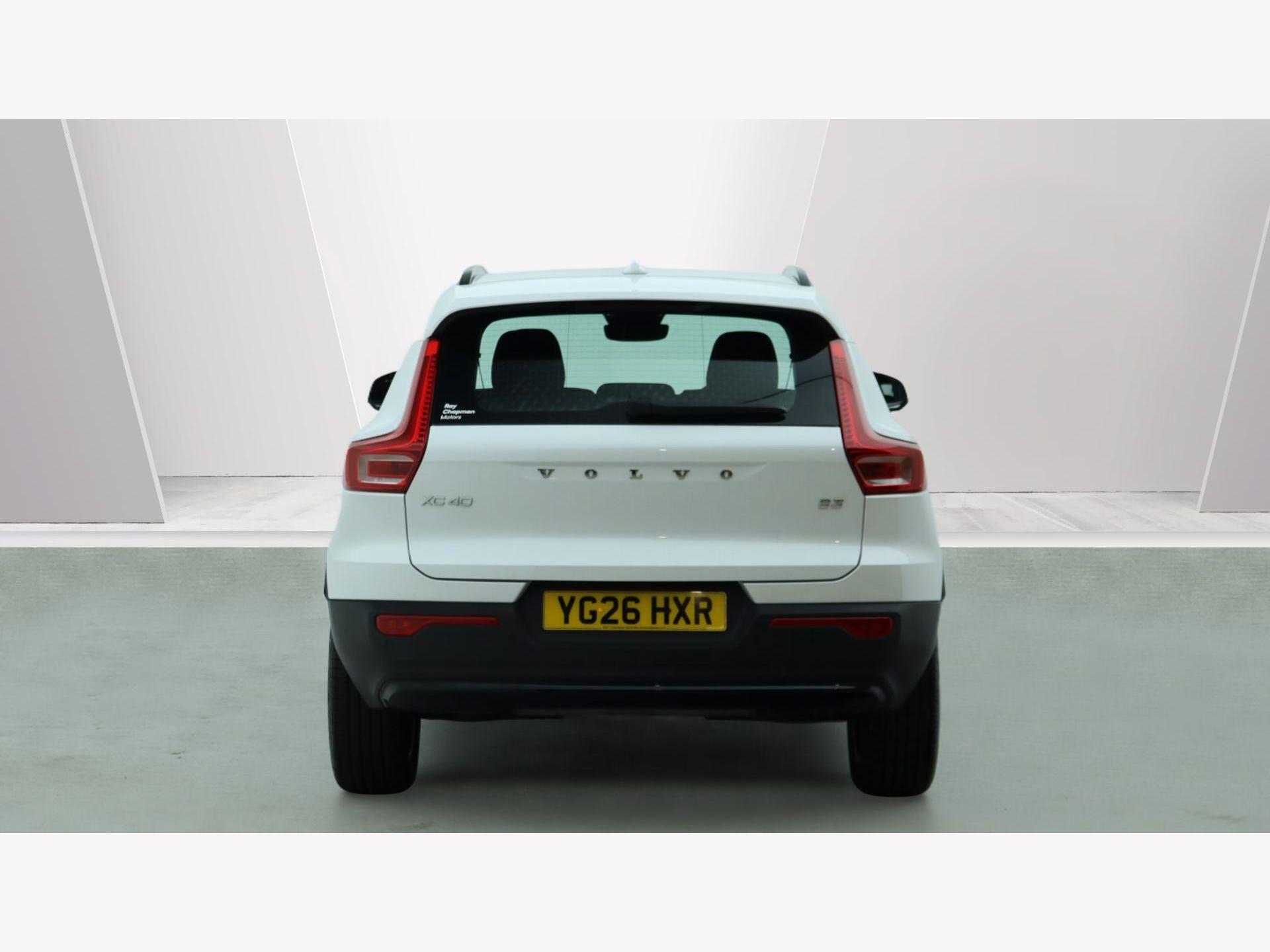 Volvo XC40 view 10