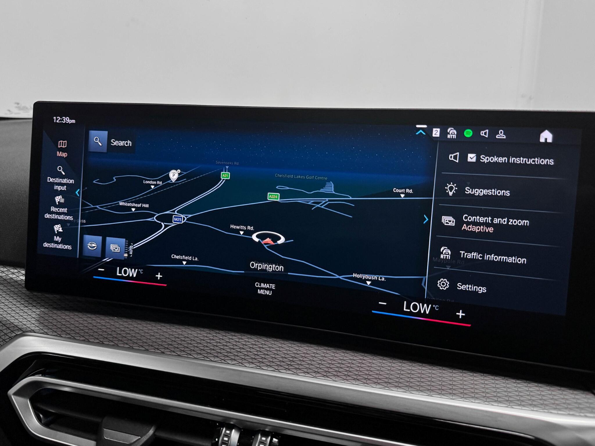 BMW 3 Series view 35