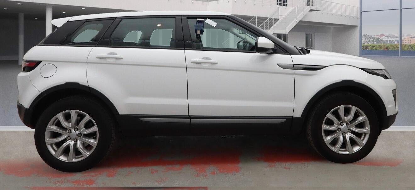 2016 Land Rover Range Rover Evoque 2.0 eD4 SE FWD Euro 6 (s/s) 5dr • 70,100 miles image 6